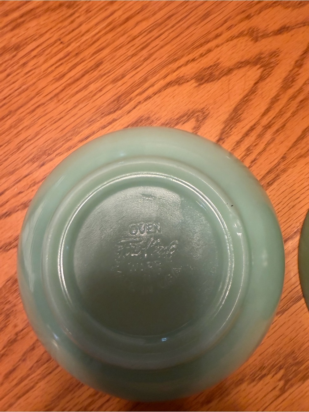 Fire King Jadeite Green Mixing Bowl with 2 SMaLL Bowls/ Bundle of 3. - Picture 7 of 8